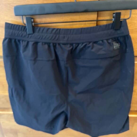 Ten Thousand A - L shorts - Picture 2 of 4